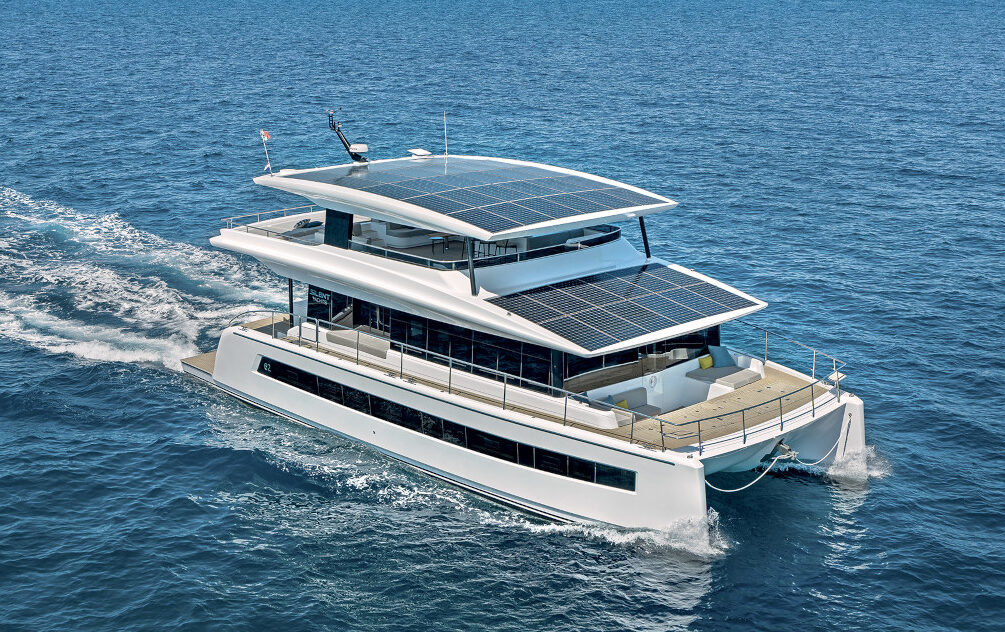 silent-yachts-SY62_3Deck_Navigation_05-2 (1)